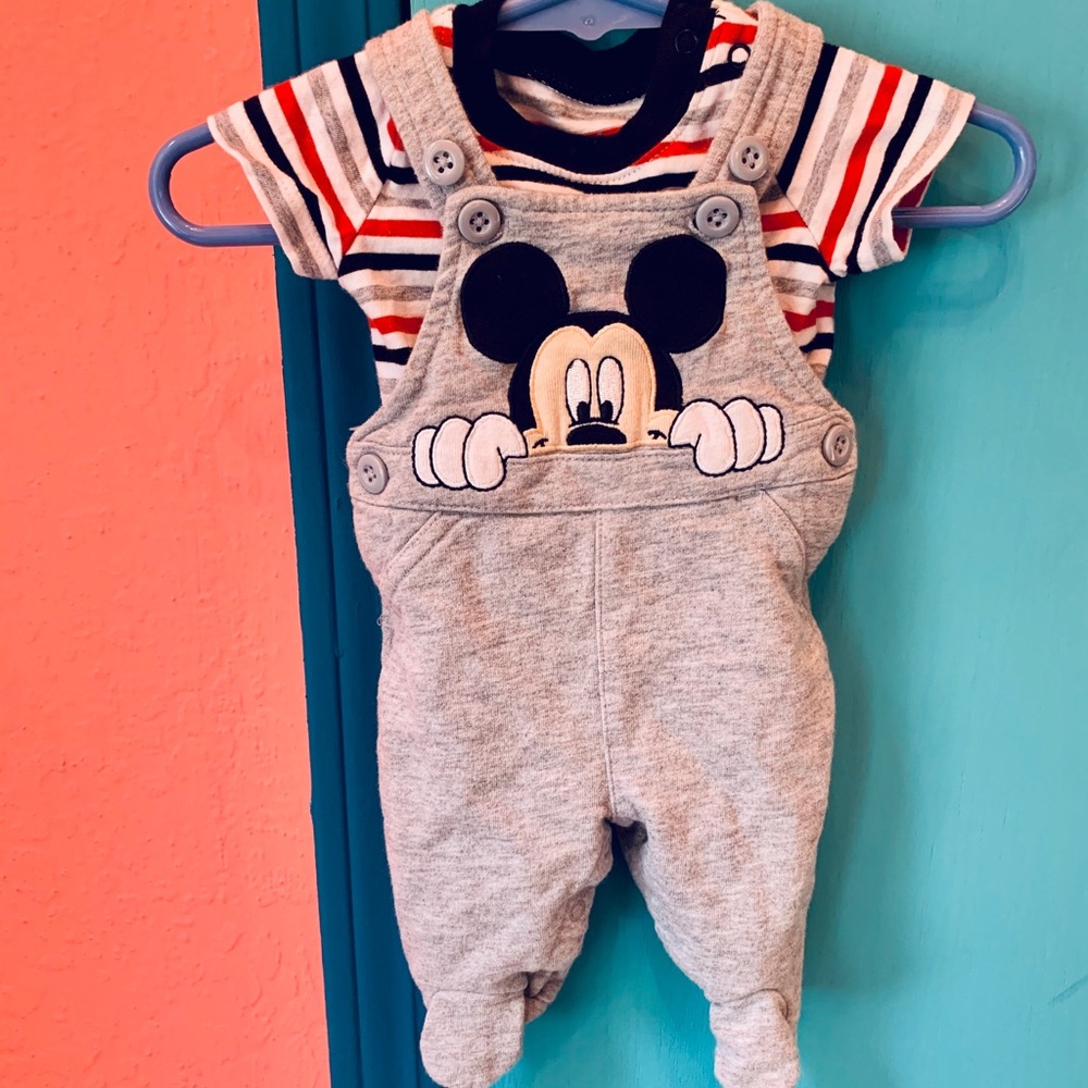 Mickey mousse overalls